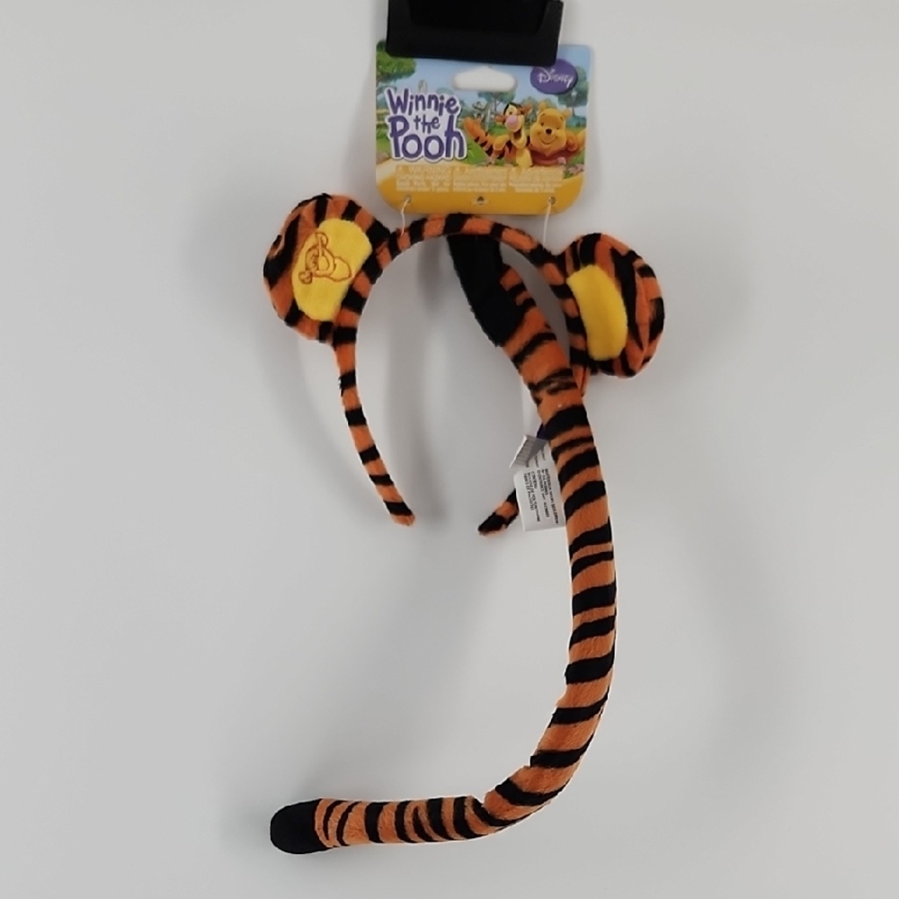 Disney Winnie the Pooh Tigger Ears and Tail Set